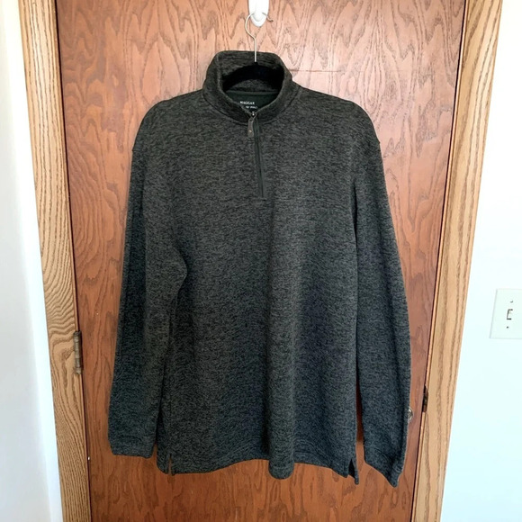 Haggar Quarter Zip - Picture 1 of 4